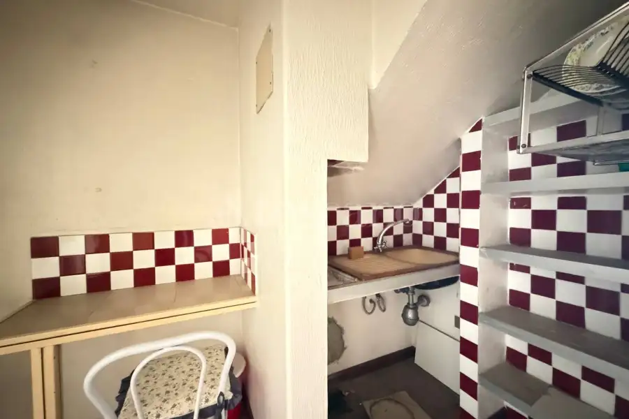 Palazzo in affitto di 500 mq a €5.800 (rif. 216/2025)