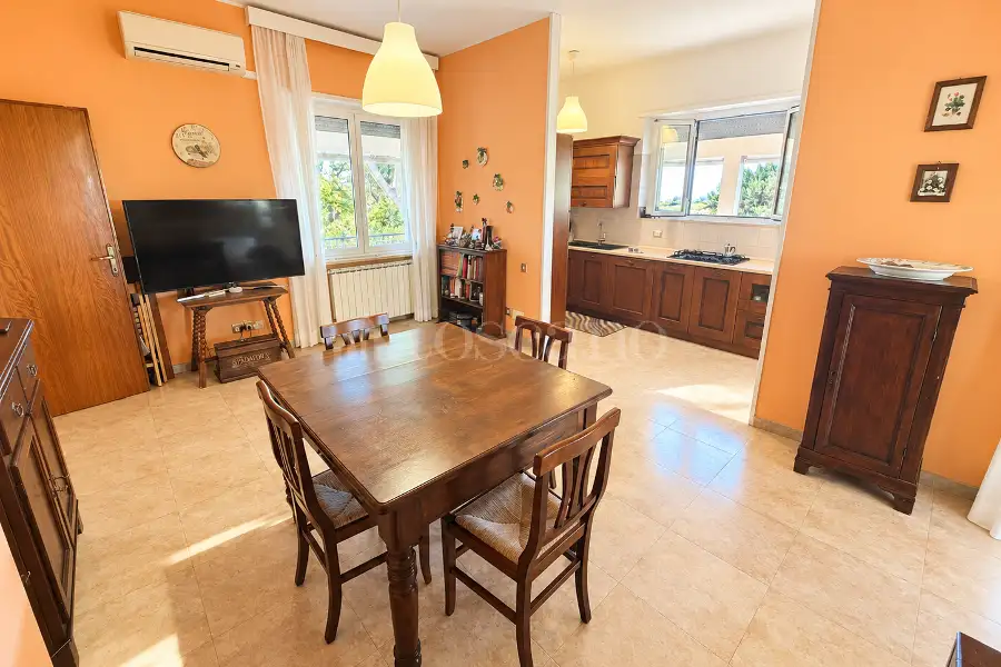 Villa in vendita di 320 mq a €549.000 (rif. 37/2026)