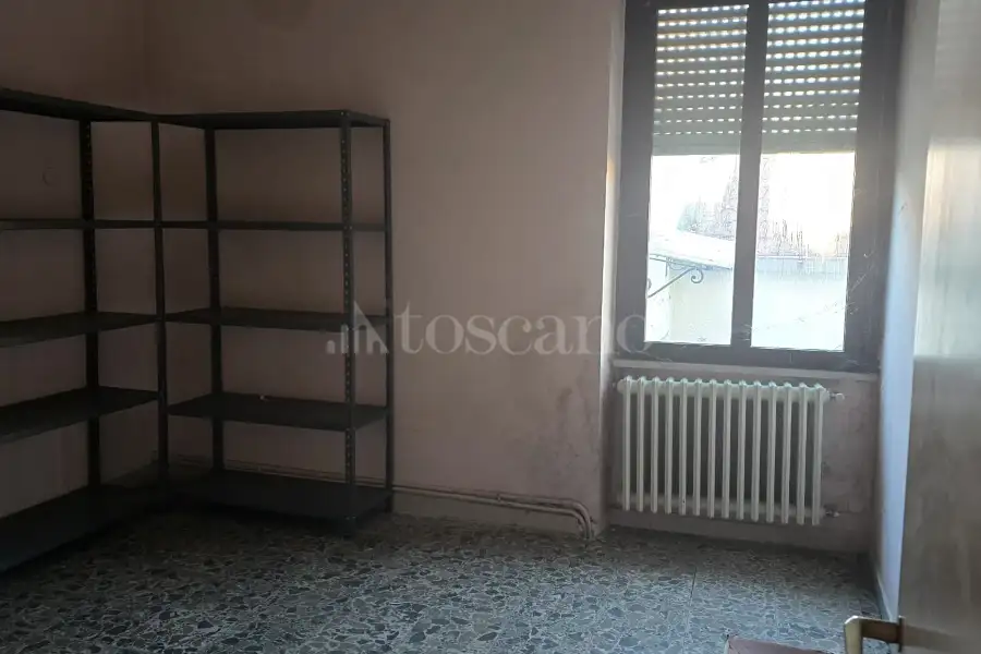 Casa in vendita di 256 mq a €250.000 (rif. 125/2025)