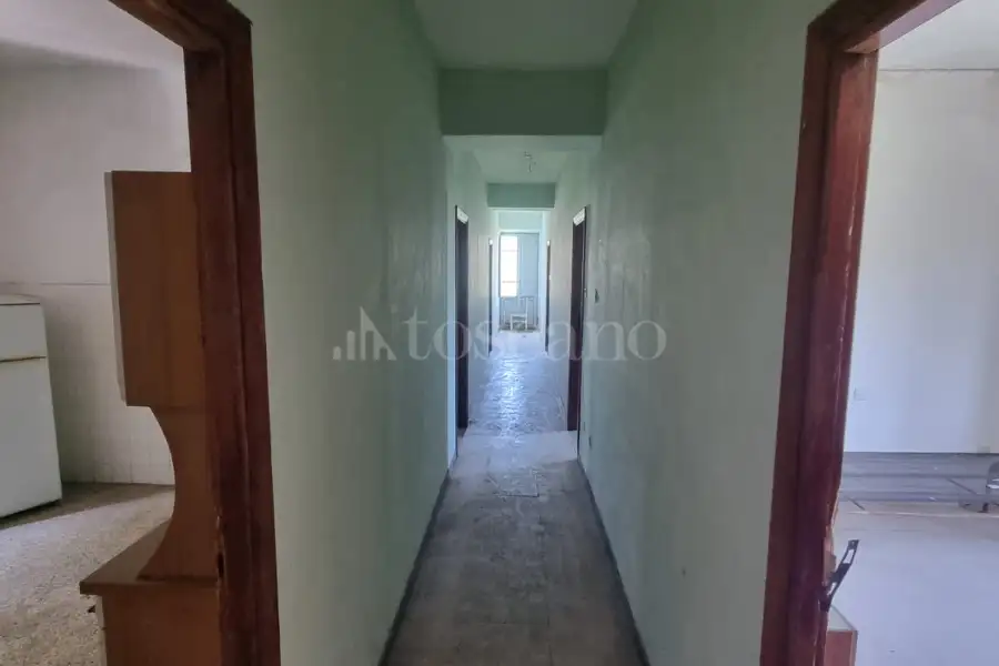 Casale in vendita di 660 mq a €95.000 (rif. 22/2025)