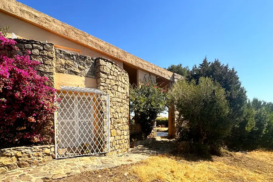 Villa in vendita di 278 mq a €1.400.000 (rif. 41/2025)
