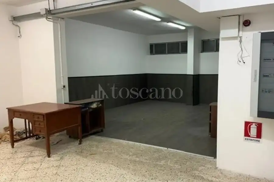 Magazzino in vendita di 806 mq a €870.000 (rif. 28/2026)
