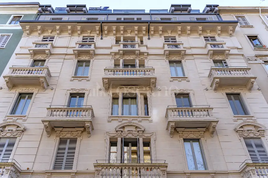 Casa in vendita di 110 mq a €855.000 (rif. 17/2026)