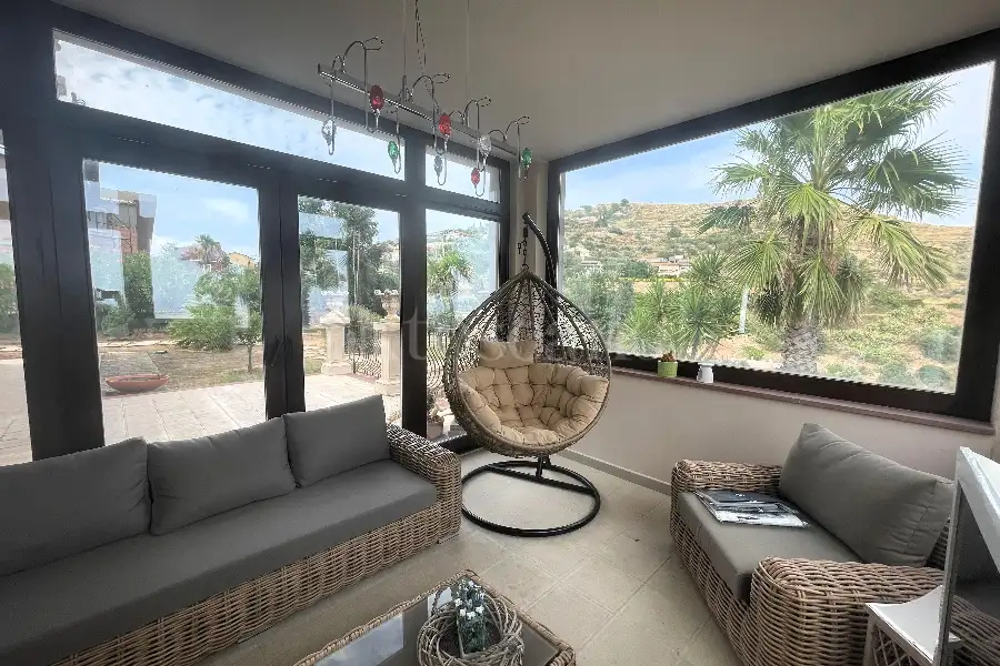 Villa in vendita di 388 mq a €488.000 (rif. 187/2025)