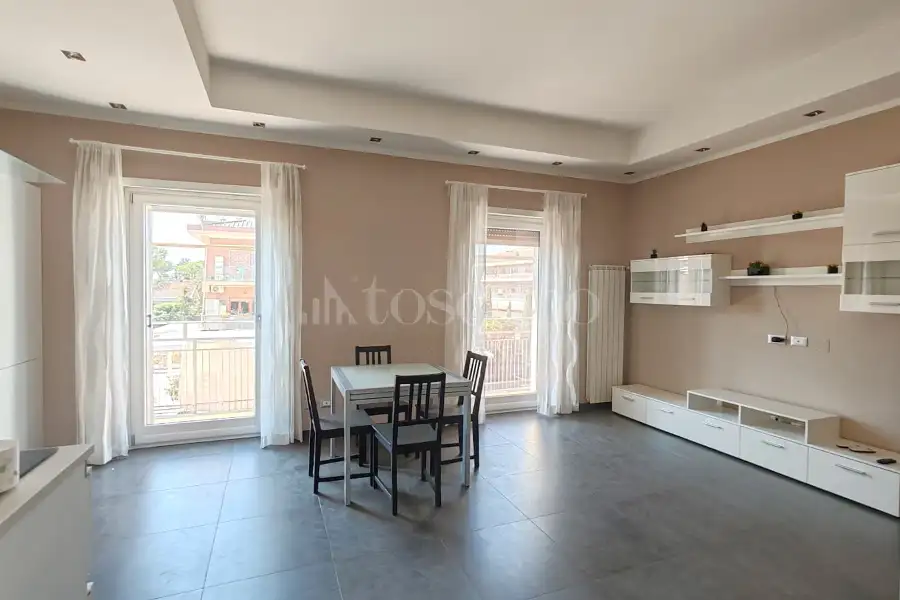 Casa in vendita di 78 mq a €245.000 (rif. 3/2026)