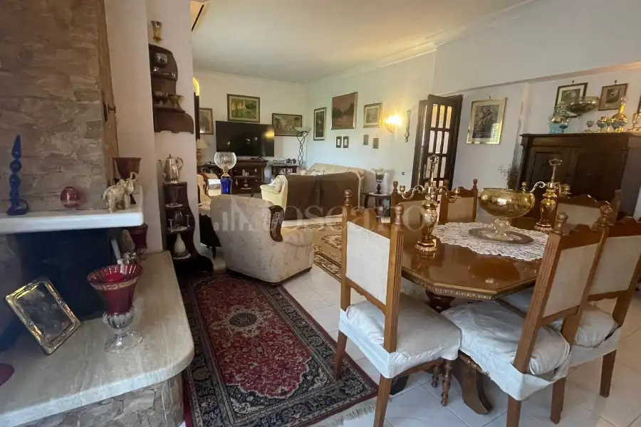 Villa in vendita di 320 mq a €469.000 (rif. 77/2024)