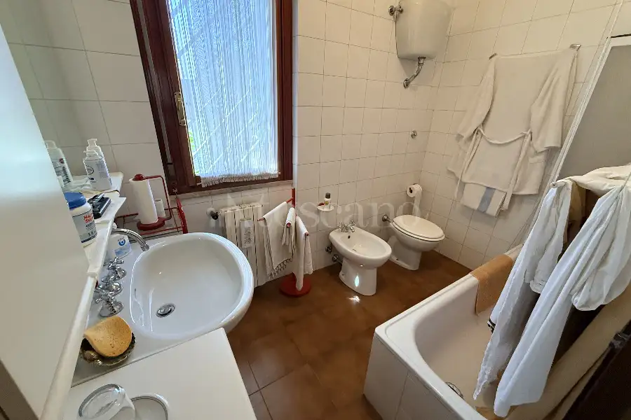 Villino a Schiera in vendita di 280 mq a €950.000 (rif. 15/2026)