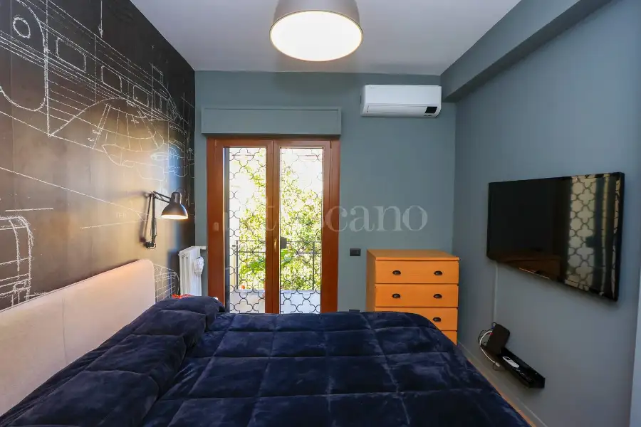 Villa Plurifamiliare in vendita di 210 mq a €675.000 (rif. 62/2026)