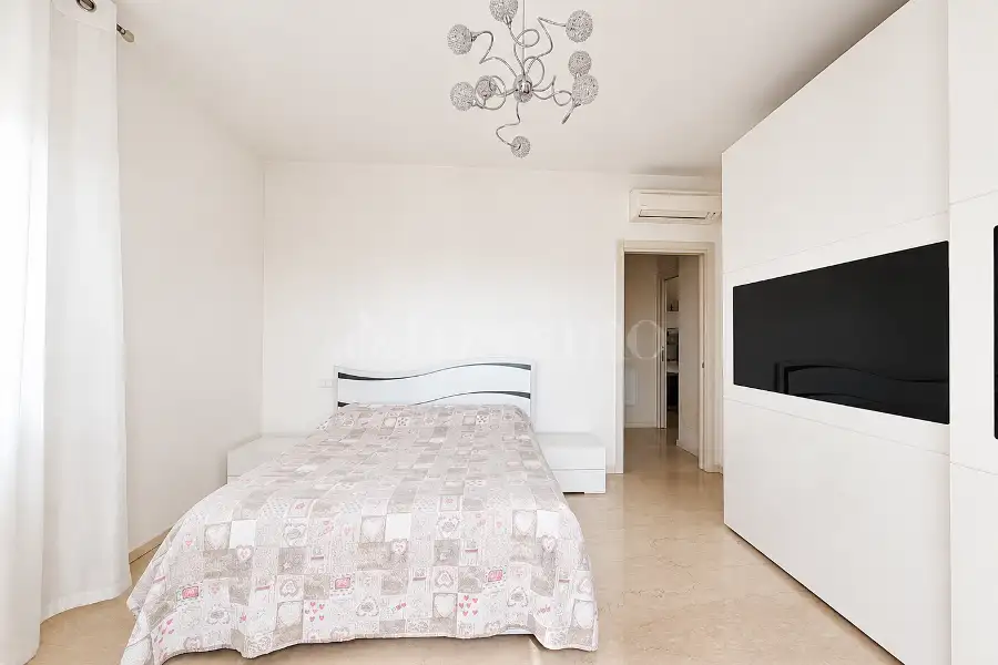 Casa in vendita di 96 mq a €585.000 (rif. 11/2026)