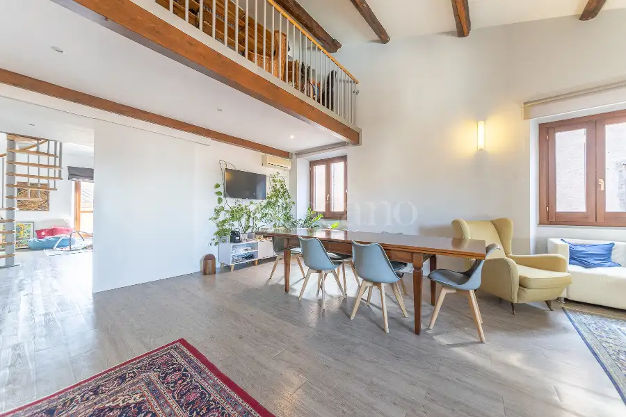 Attico in vendita di 139 mq a €1.390.000 (rif. 34/2026)