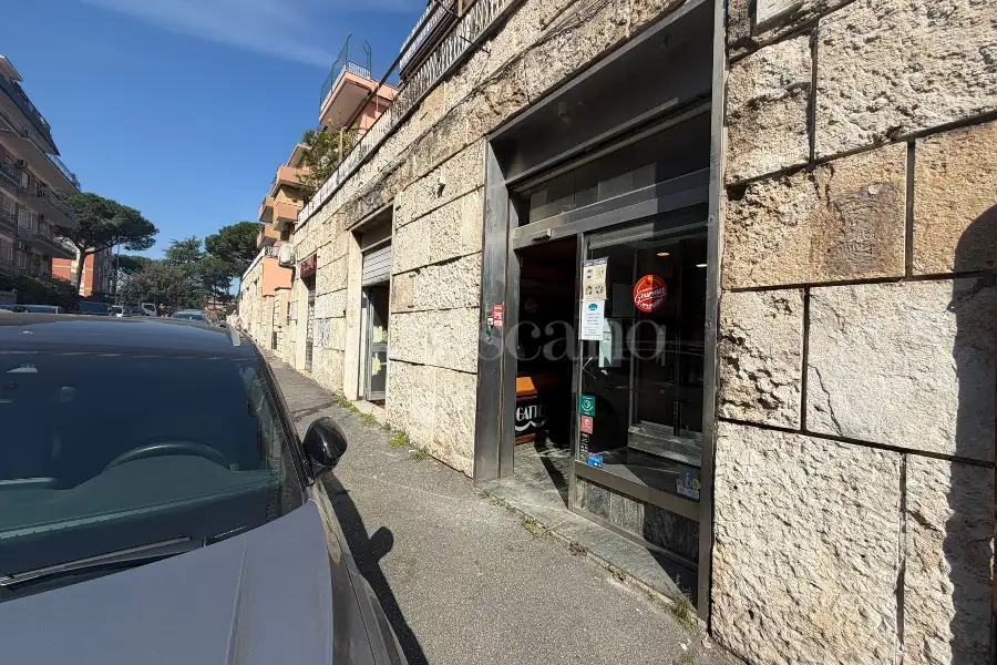 Negozio in affitto di 110 mq a €1.800 (rif. 19/2026)
