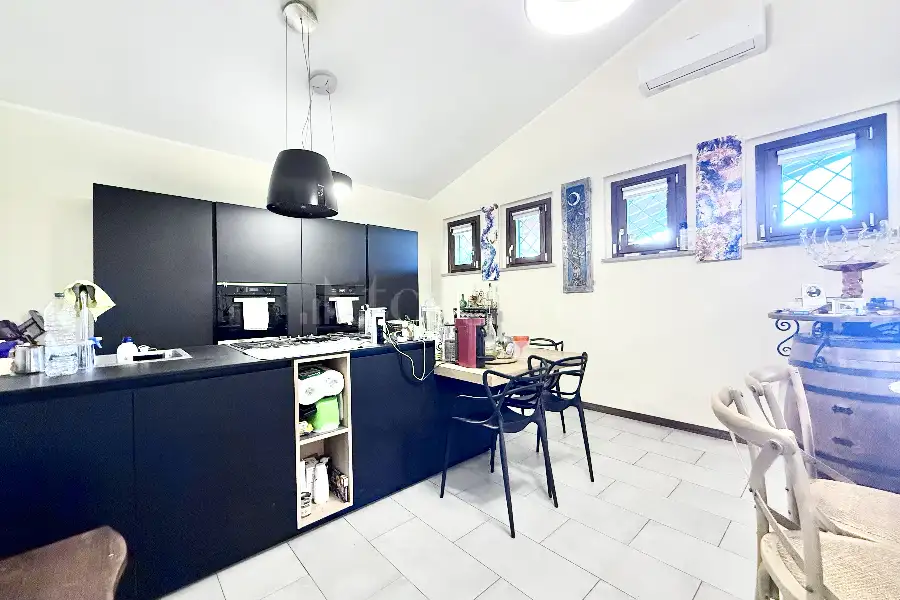Villa in vendita di 260 mq a €539.000 (rif. 17/2026)