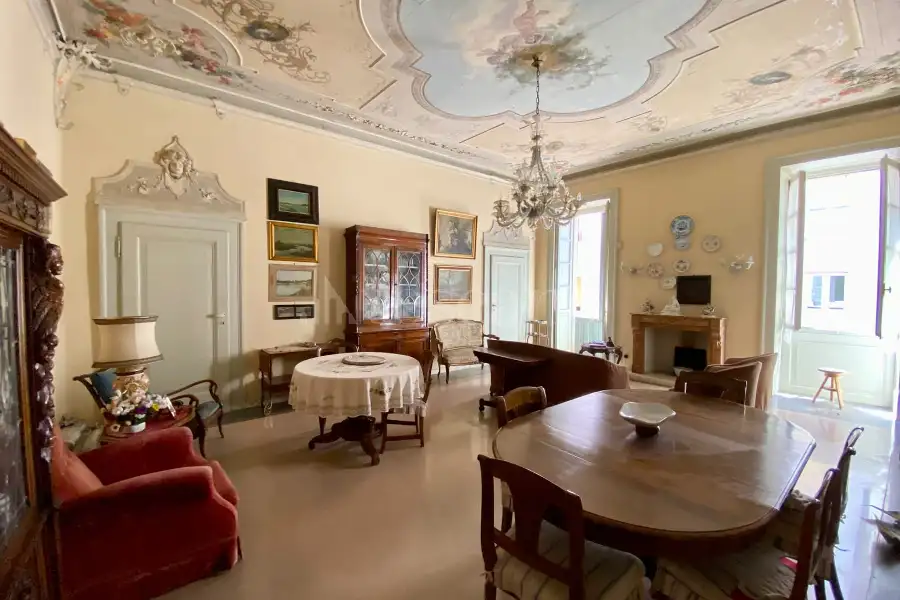 Casa in vendita di 192 mq a €520.000 (rif. 25/2026)