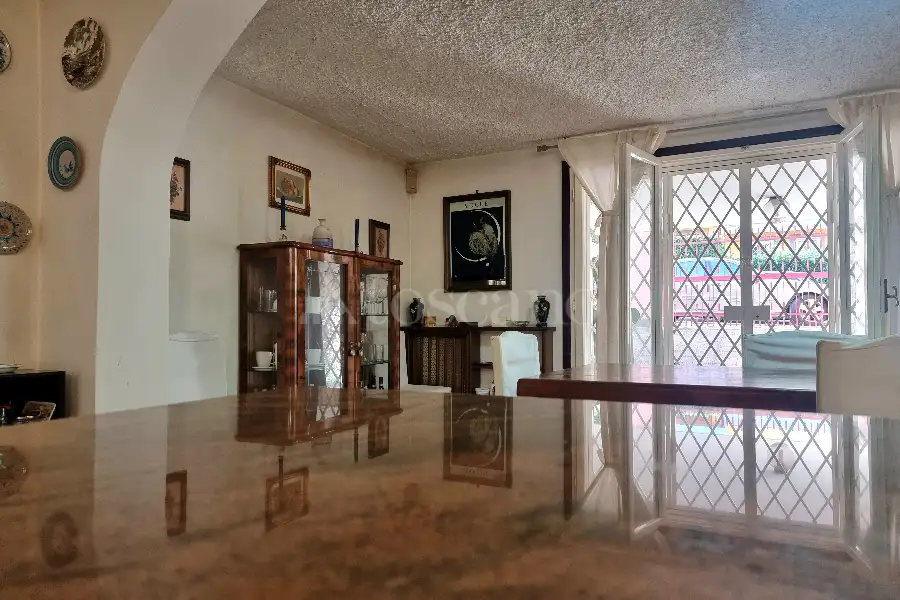 Villa in vendita di 300 mq a €599.000 (rif. 22/2024)