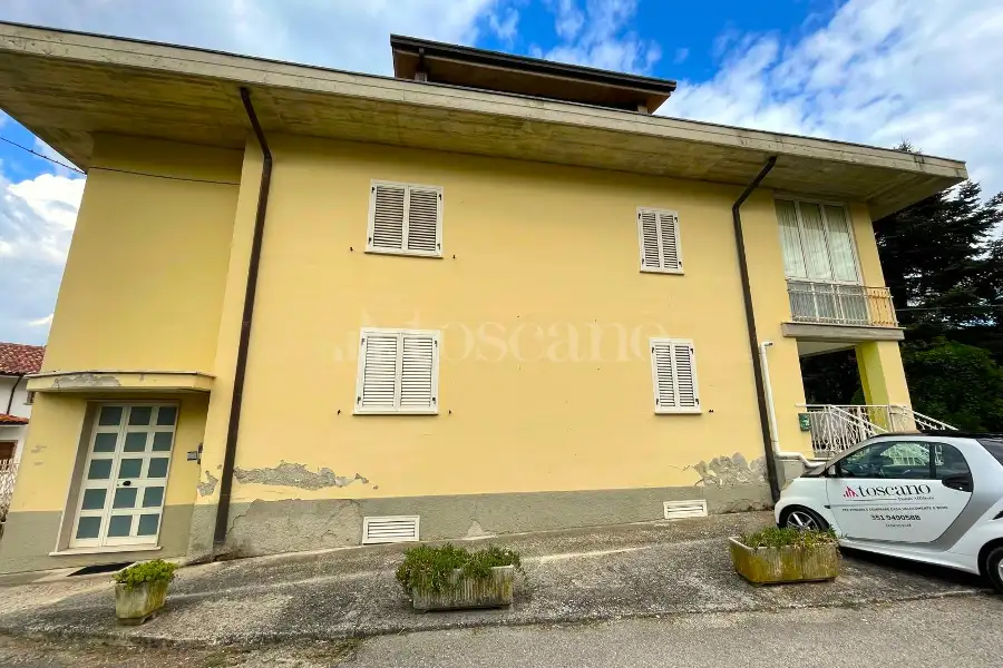 Villa Bifamiliare in vendita di 200 mq a €200.000 (rif. 45/2025)