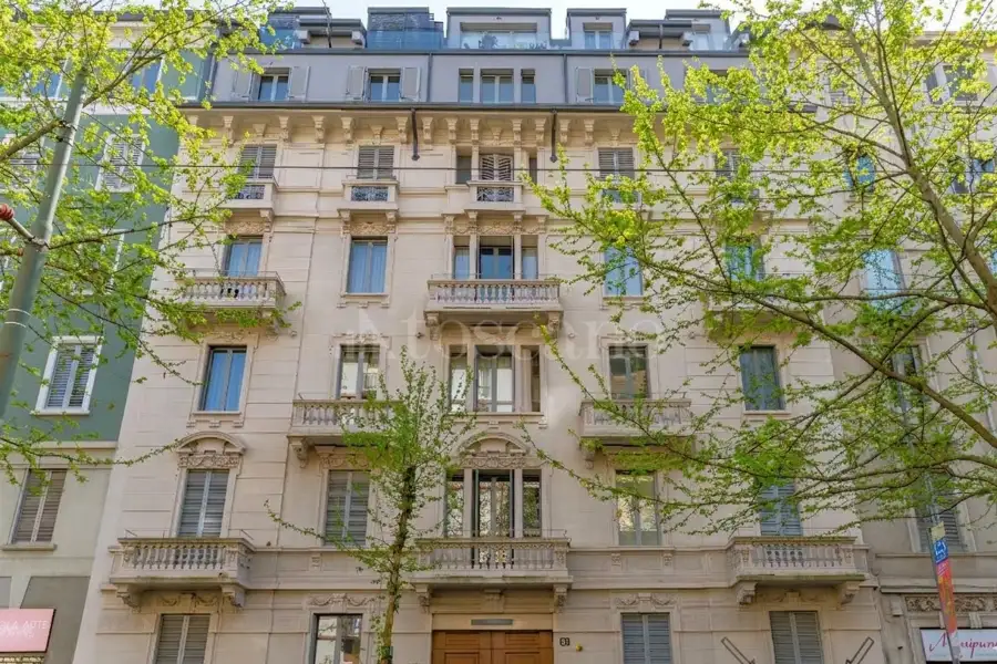 Casa in vendita di 110 mq a €855.000 (rif. 17/2026)