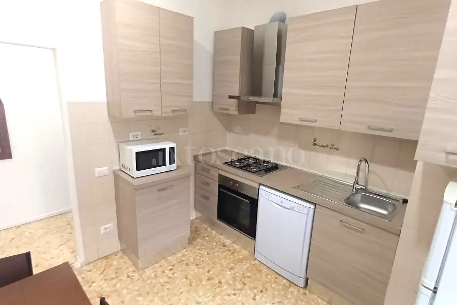 Casa in affitto di 84 mq a €1.100 (rif. 30/2026)