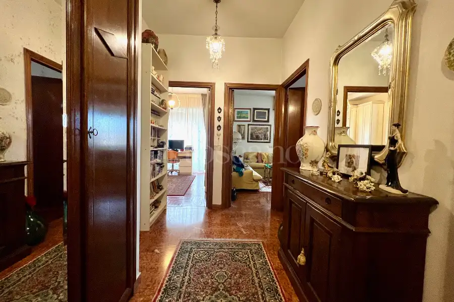 Casa in vendita di 100 mq a €750.000 (rif. 1/2026)