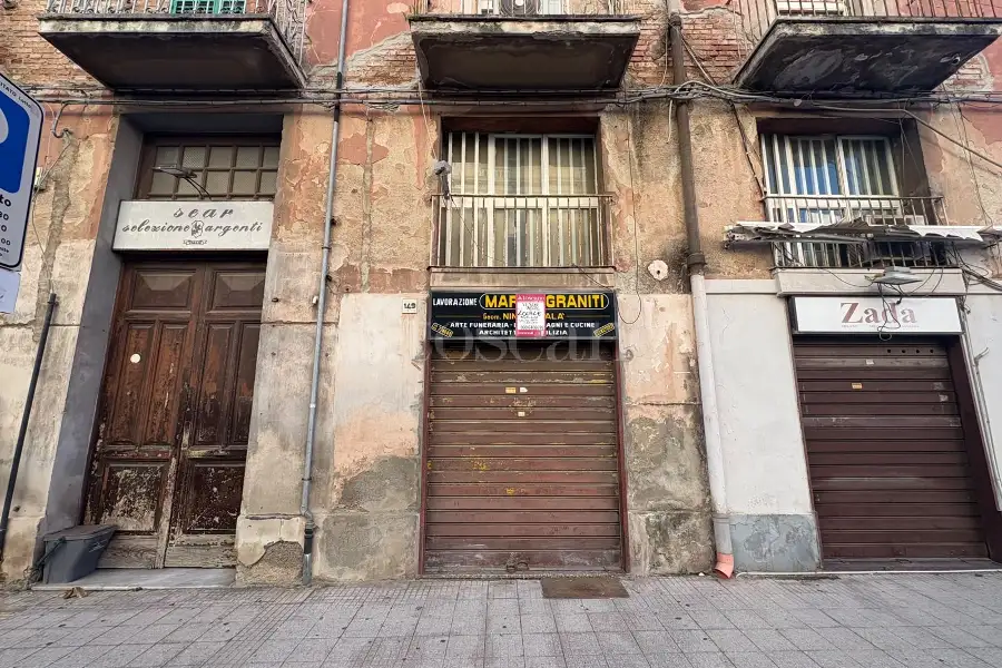 Negozio in vendita di 19 mq a €38.000 (rif. 76/2026)