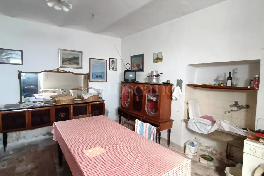 Rustico in vendita di 110 mq a €45.000 (rif. 6/2026)