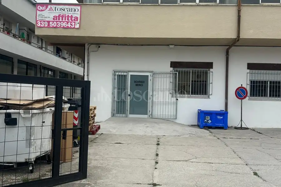 Negozio in vendita di 4.995 mq a €1.500.000 (rif. 118/2025)