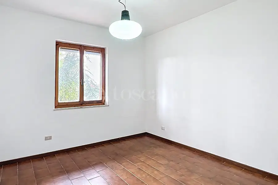 Casa Indipendente in vendita di 300 mq a €330.000 (rif. 24/2026)