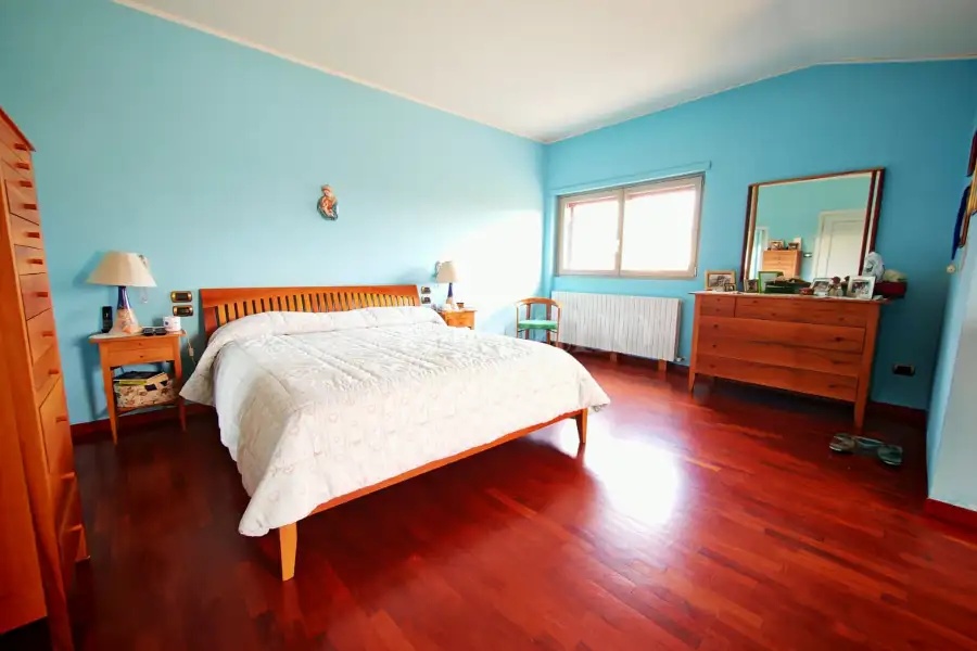Villa Plurifamiliare in vendita di 250 mq a €699.000 (rif. 36/2025)
