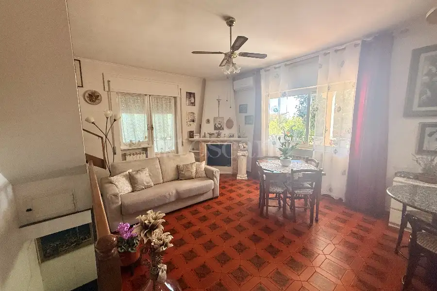 Villa Bifamiliare in vendita di 150 mq a €219.000 (rif. 30/2026)