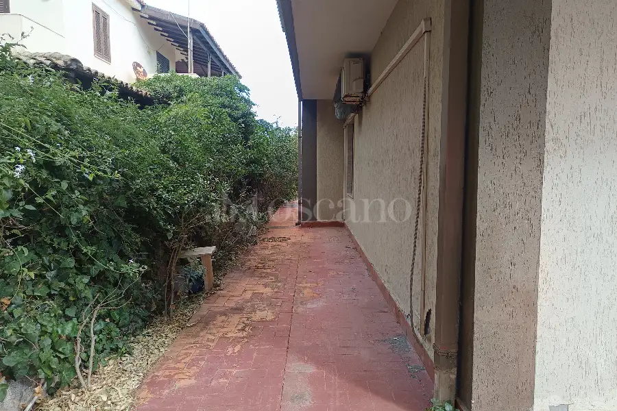 Villa in vendita di 365 mq a €490.000 (rif. 112/2025)