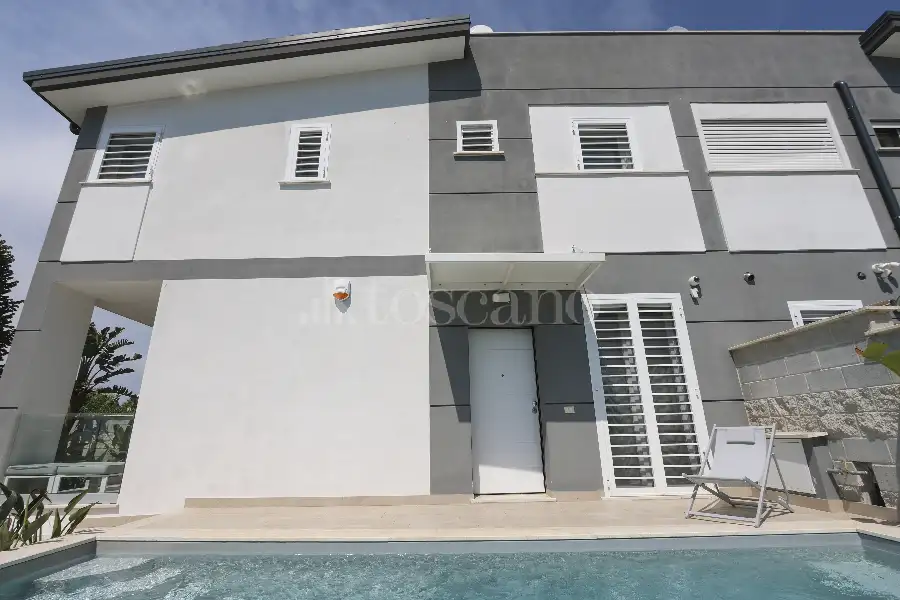 Villa Bifamiliare in vendita di 140 mq a €529.000 (rif. 38/2026)