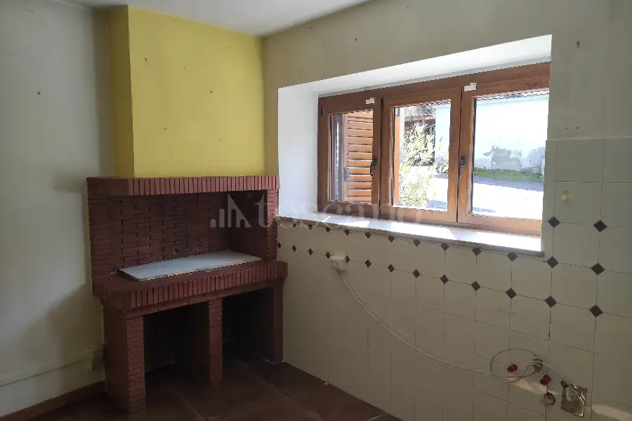 Casa in vendita di 240 mq a €160.000 (rif. 9/2025)