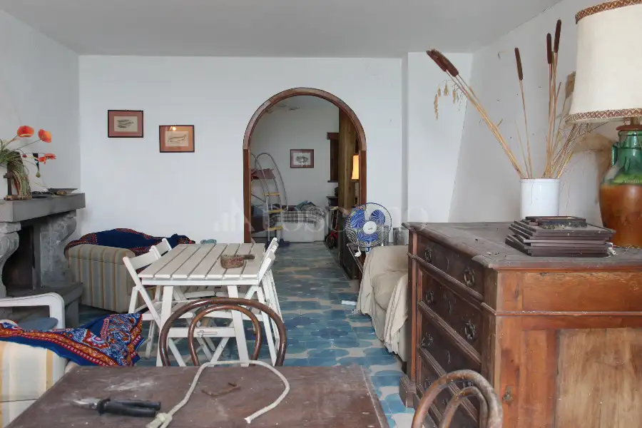 Palazzo in vendita di 290 mq a €1.100.000 (rif. 5/2022)