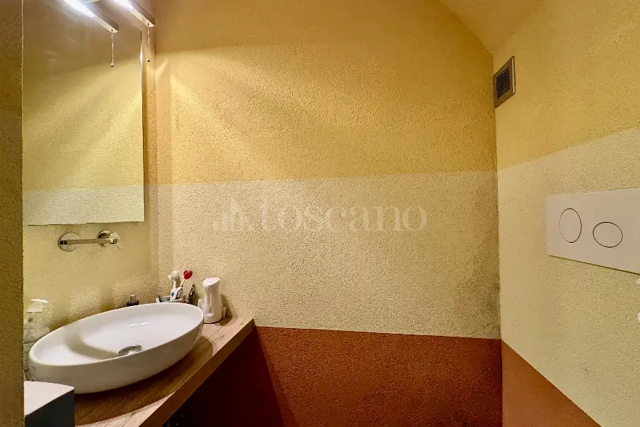 Casa Indipendente in vendita di 299 mq a €485.000 (rif. 40/2025)