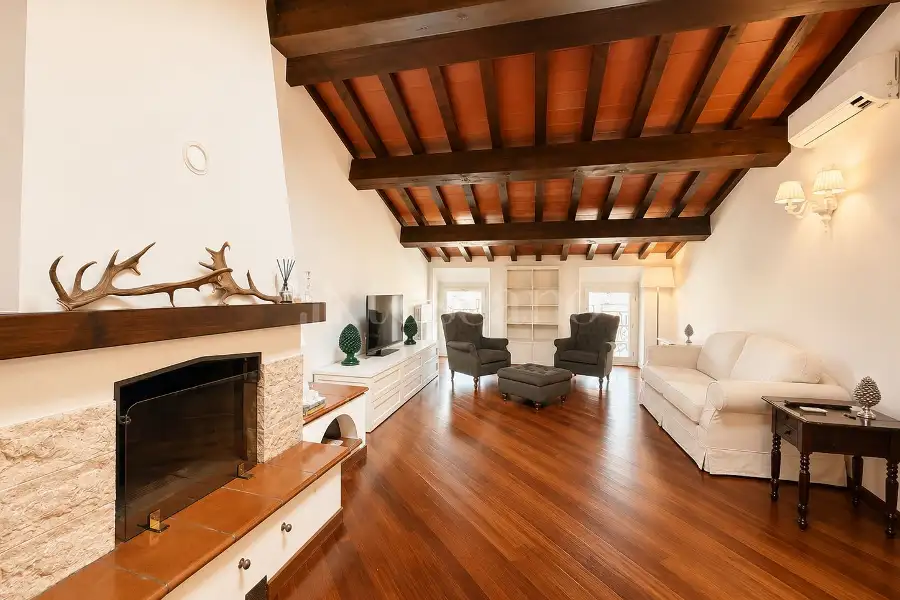 Attico in vendita di 210 mq a €1.200.000 (rif. 54/2026)