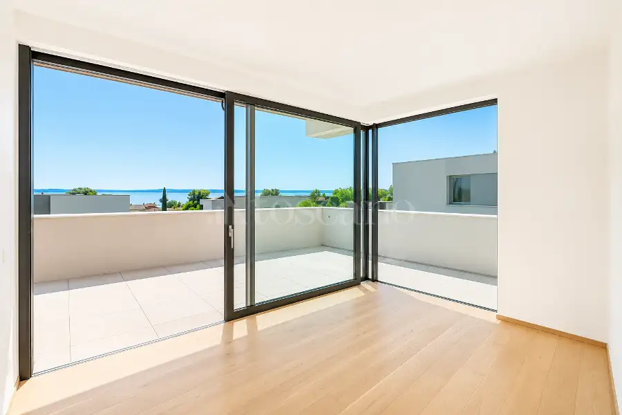Villa in vendita di 292 mq a €1.590.000 (rif. 12/2025)