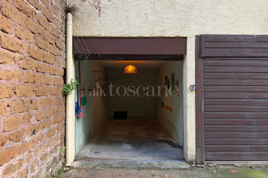 Box in vendita di 14 mq a €38.000 (rif. 62/2026)