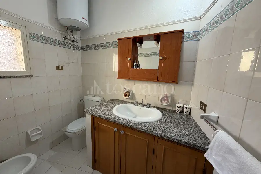Casa Indipendente in vendita di 220 mq a €330.000 (rif. 148/2026)