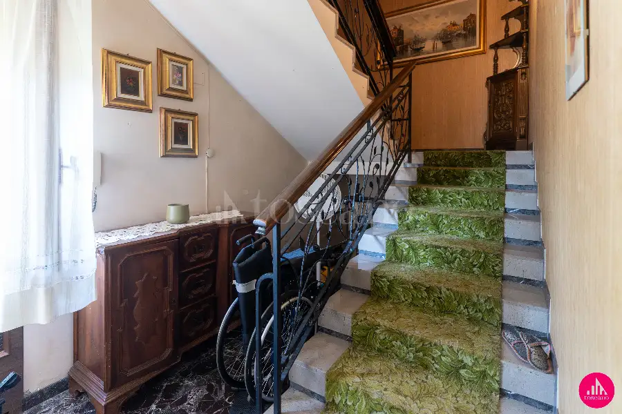 Villino a Schiera in vendita di 240 mq a €209.000 (rif. 85/2026)