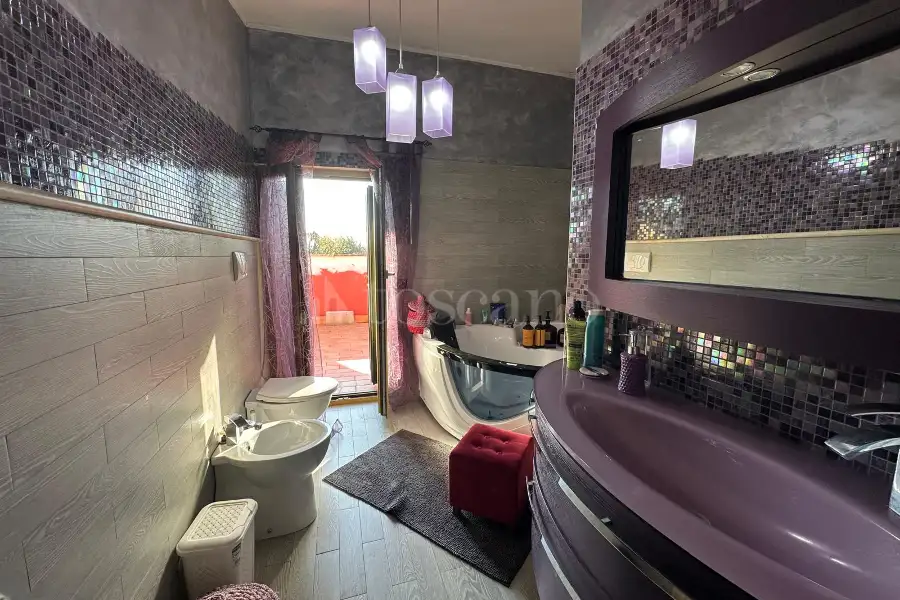 Villa in vendita di 355 mq a €729.000 (rif. 43/2025)