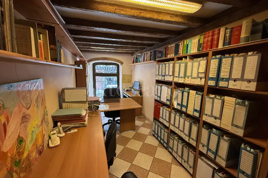 Ufficio in affitto di 60 mq a €1.400 (rif. 28/2026)