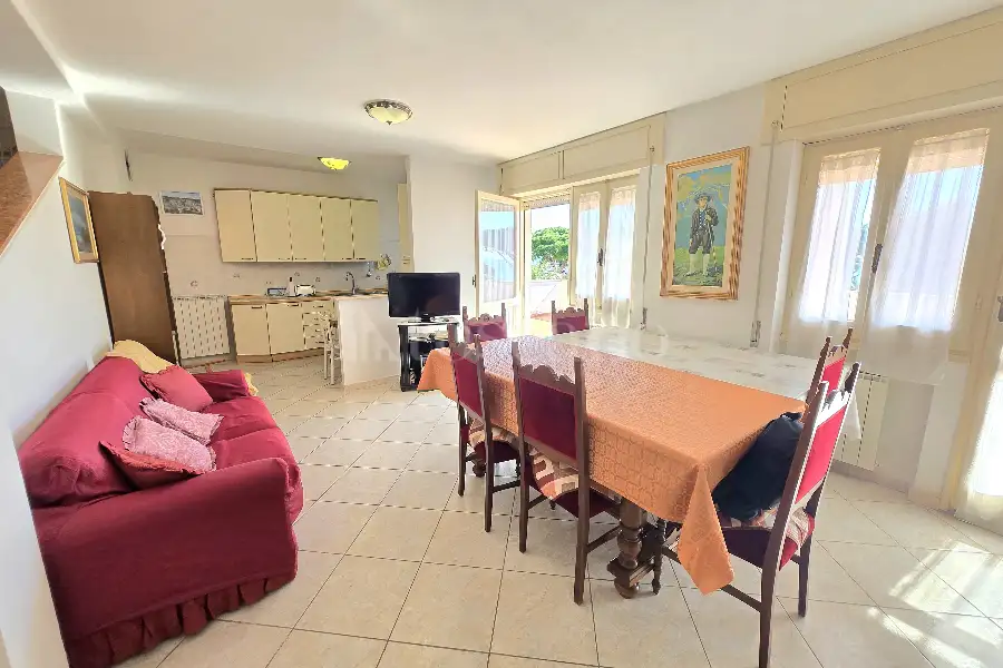Attico in vendita di 120 mq a €259.000 (rif. 6/2026)