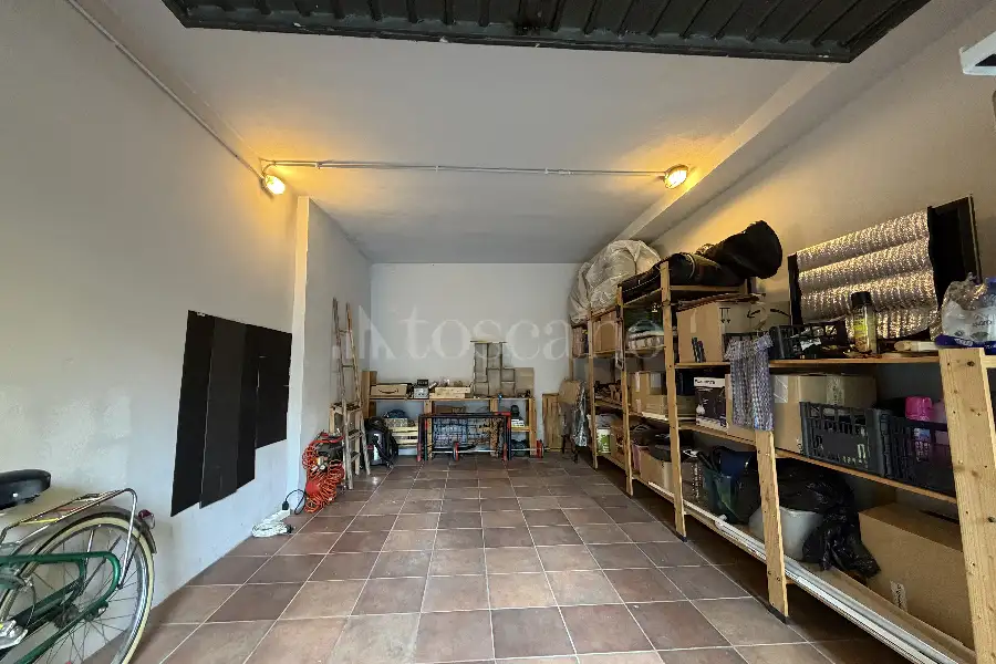 Box in vendita di 17 mq a €43.000 (rif. 42/2026)