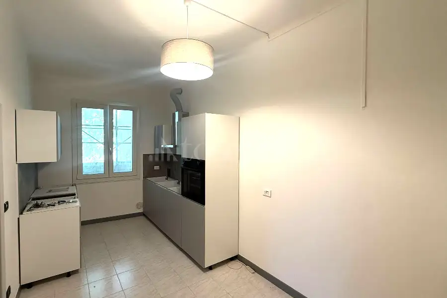 Casa in affitto di 160 mq a €2.400 (rif. 34/2026)