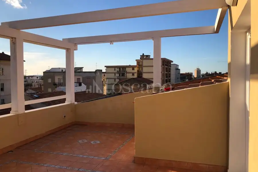 Attico in vendita di 150 mq a €349.000 (rif. 126/2026)