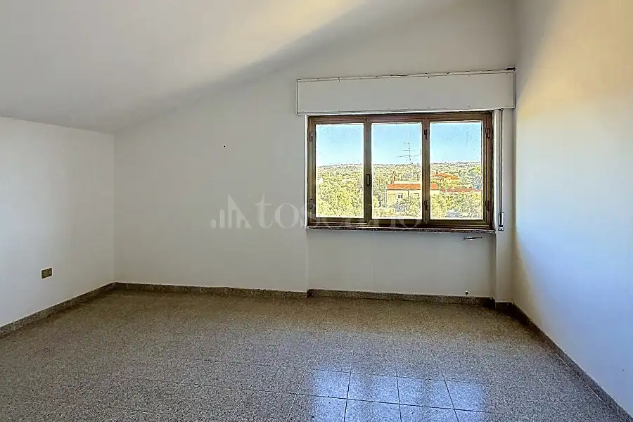 Casale in vendita di 560 mq a €380.000 (rif. 221/2026)