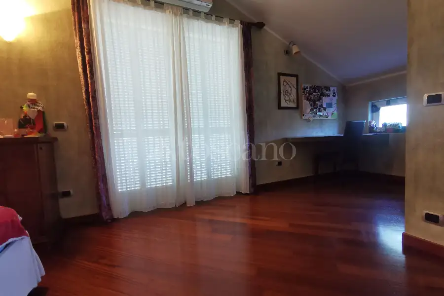 Casale in vendita di 600 mq a €1.400.000 (rif. 32/2026)