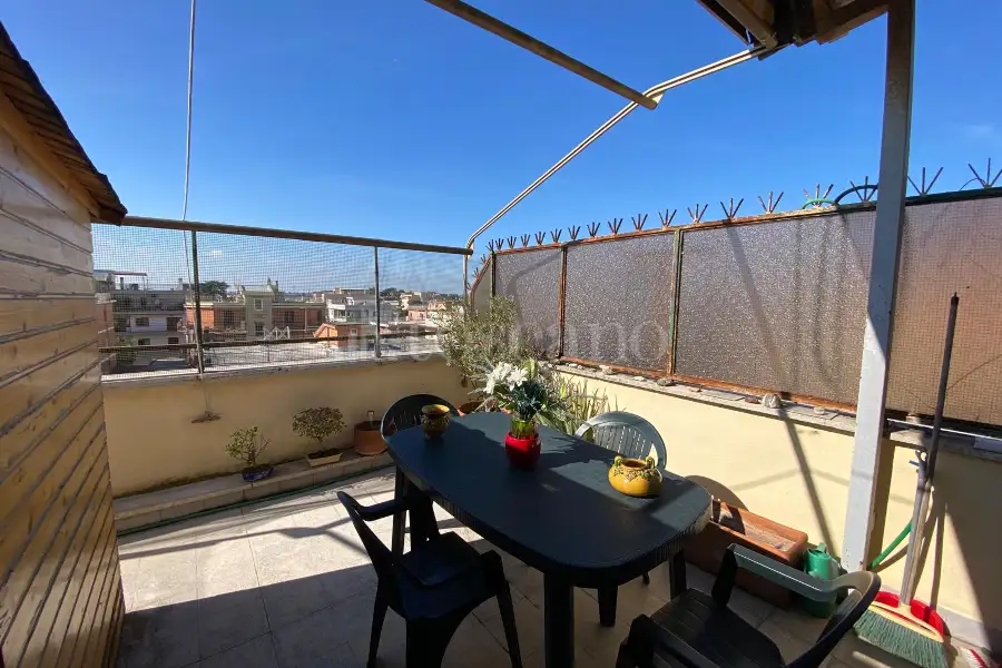 Attico in vendita di 106 mq a €209.000 (rif. 11/2025)