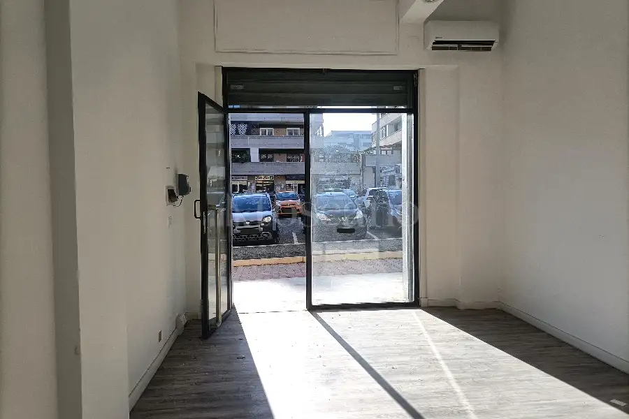 Negozio in vendita di 35 mq a €95.000 (rif. 26/2025)