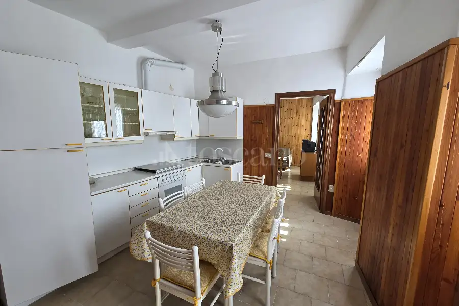Casa Indipendente in vendita di 220 mq a €120.000 (rif. 5/2026)