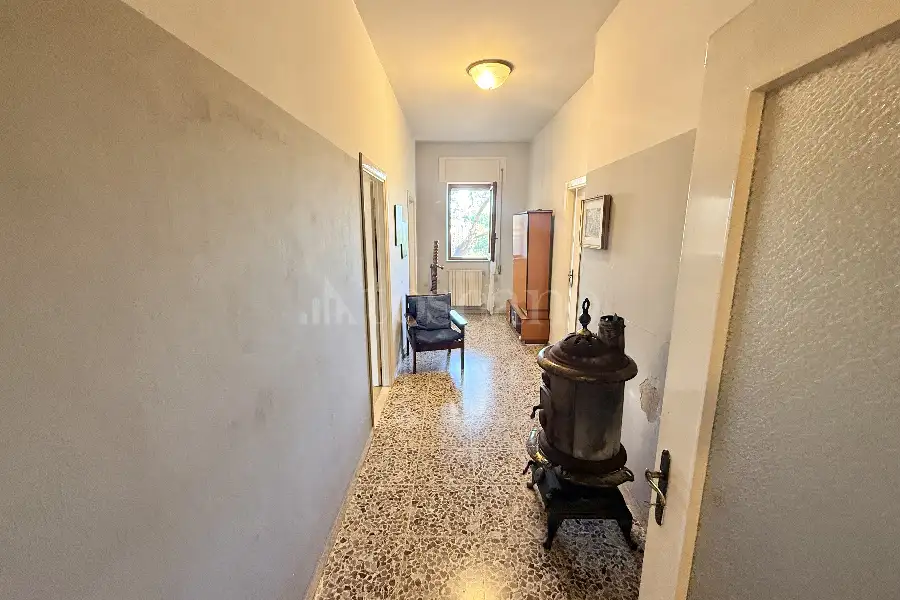 Casa Indipendente in vendita di 254 mq a €299.000 (rif. 81/2026)